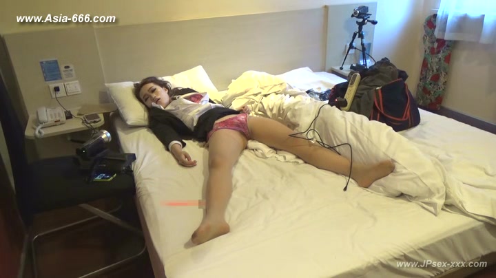 chinese man fucking gril.25