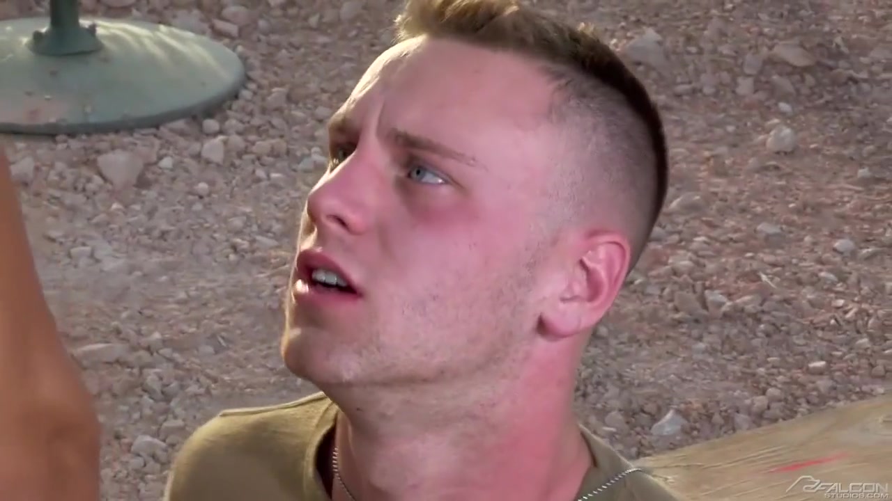 Bodybuilder Cumshot With Sean Zevran