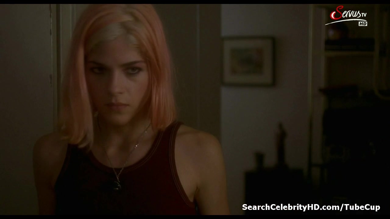 Selma Blair and Aleksa Palladino - Storytelling