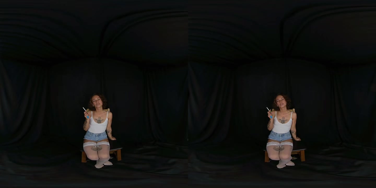 Darkroom Smoke and Strip - VRSmokers