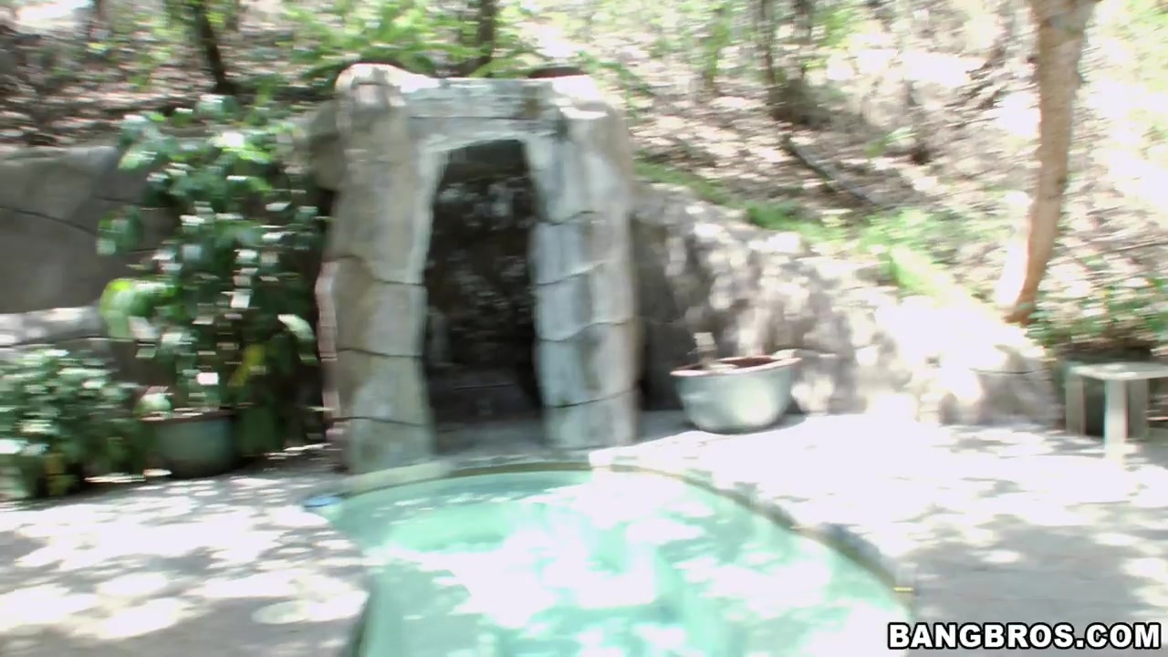 Amateur blonde jerks off cock outdoors - TugJobs