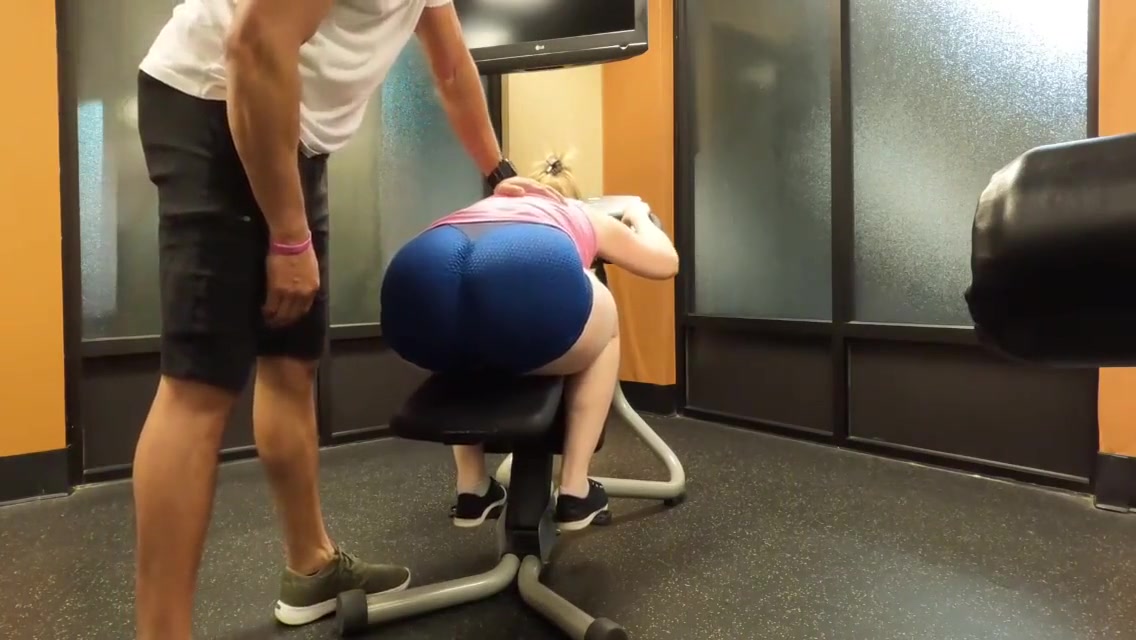 Sexy Thick Big Booty Milf Danni Jones Gets Fully Stretched By Her Bull Gym Trainer 5 Min