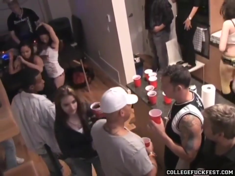 College Fuck Party teen 18+ Riding