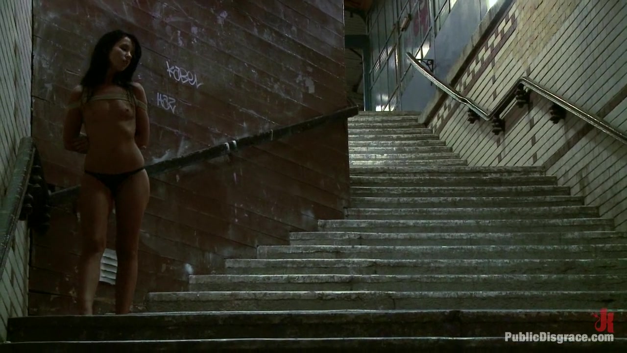 Euro Babe Disgraced in the Streets