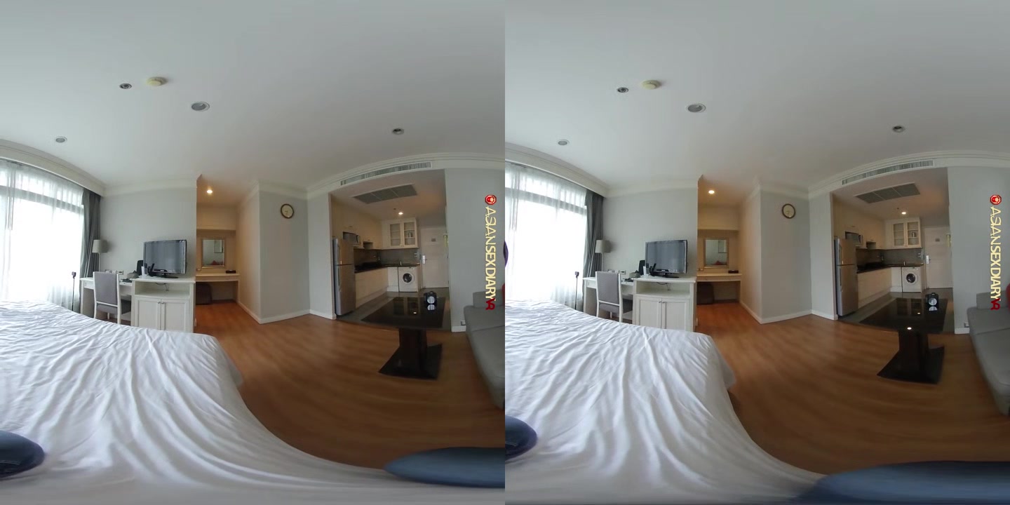Thai Barslut Pees While Getting Fucked - AsiansexdiaryVR