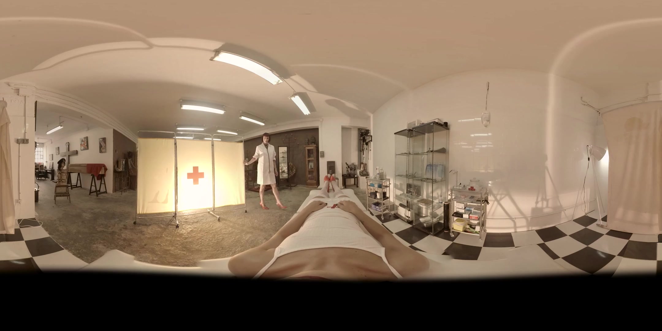 Valentina Bianco & Mistress Minerva in First-Sex Kit: Meet The Nurse - VirtualPorn360