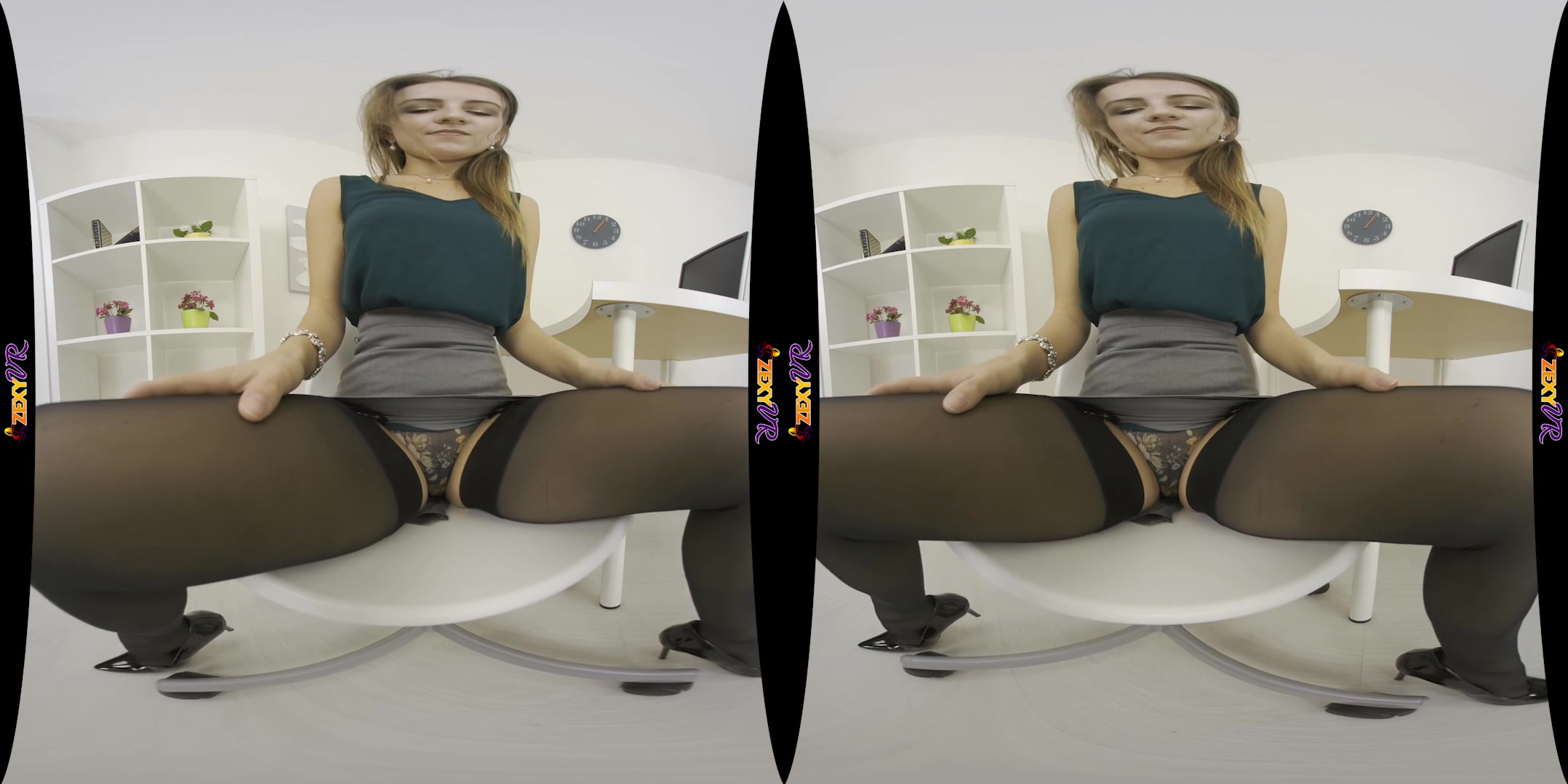 Office Flirt featuring Scarlot Rose - ZexyVR