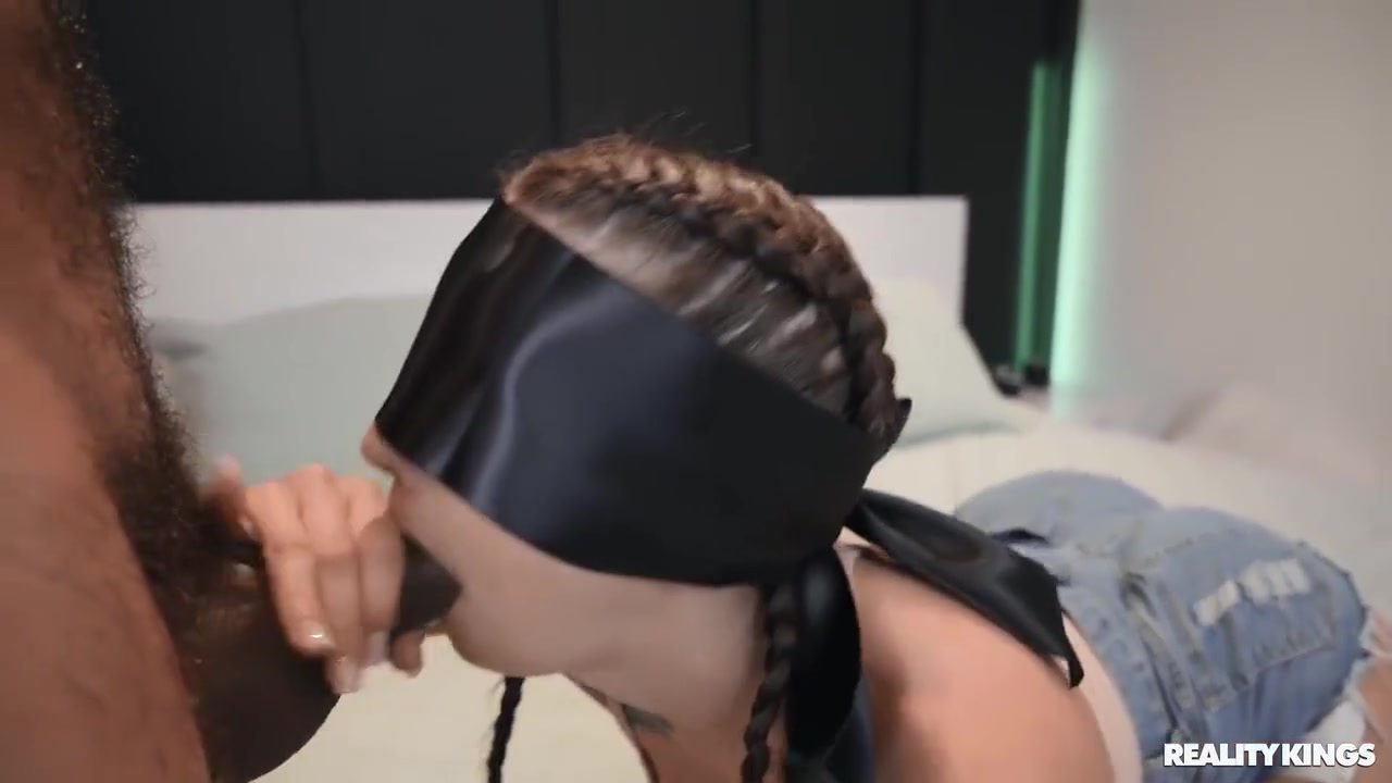Needs Help For Her Oral Fixation With Maddy May
