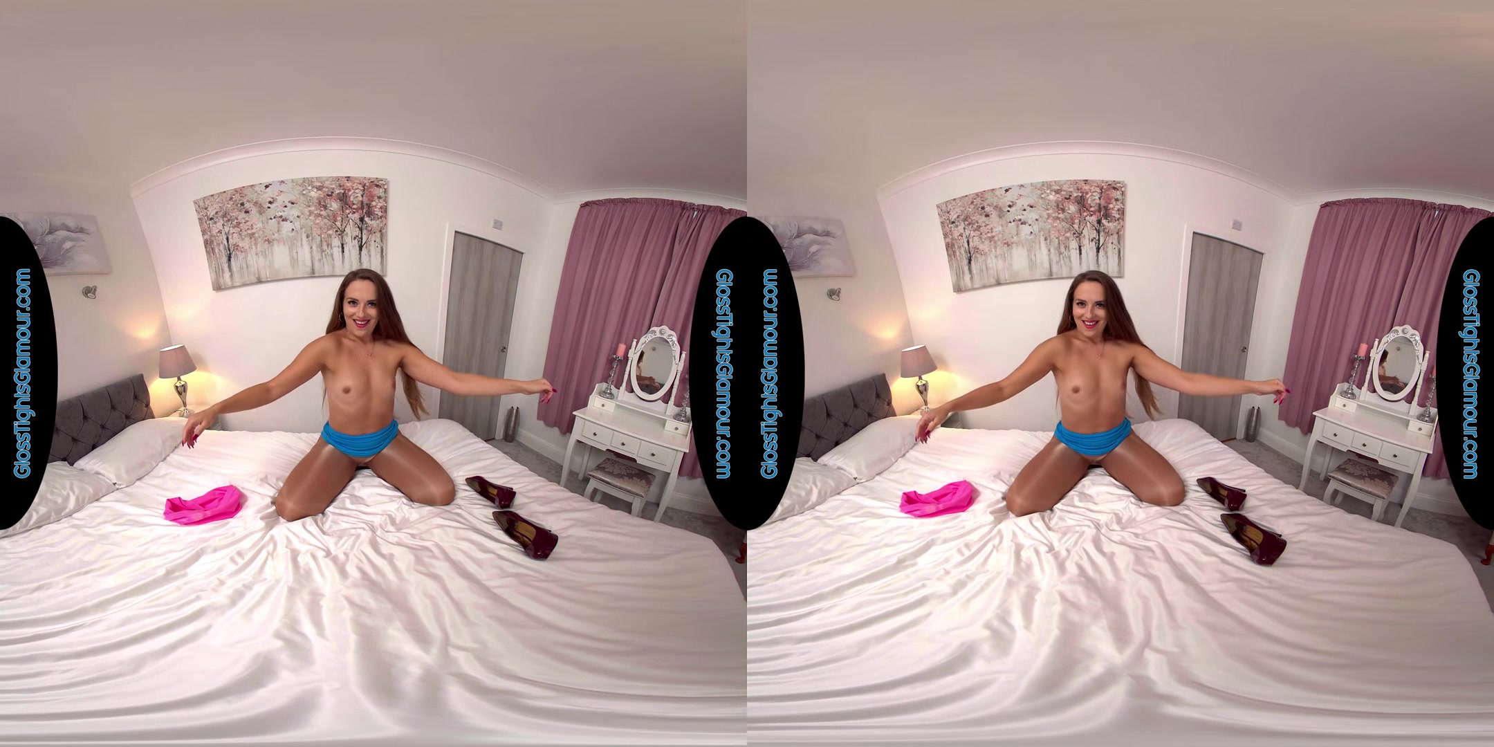 Monika Lara Smith - Glosstightsglamourvr