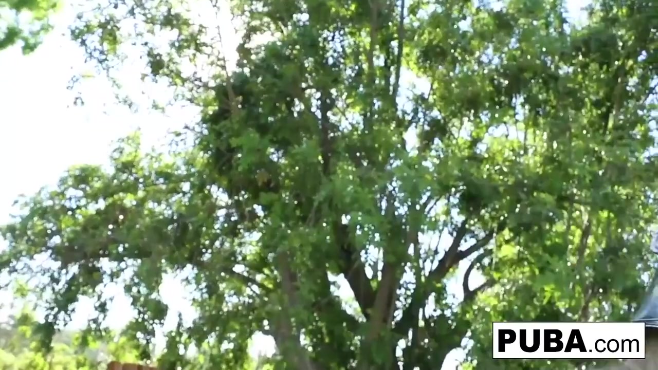 Viking Nadia Plays Wtih Her Pussy In The Forest