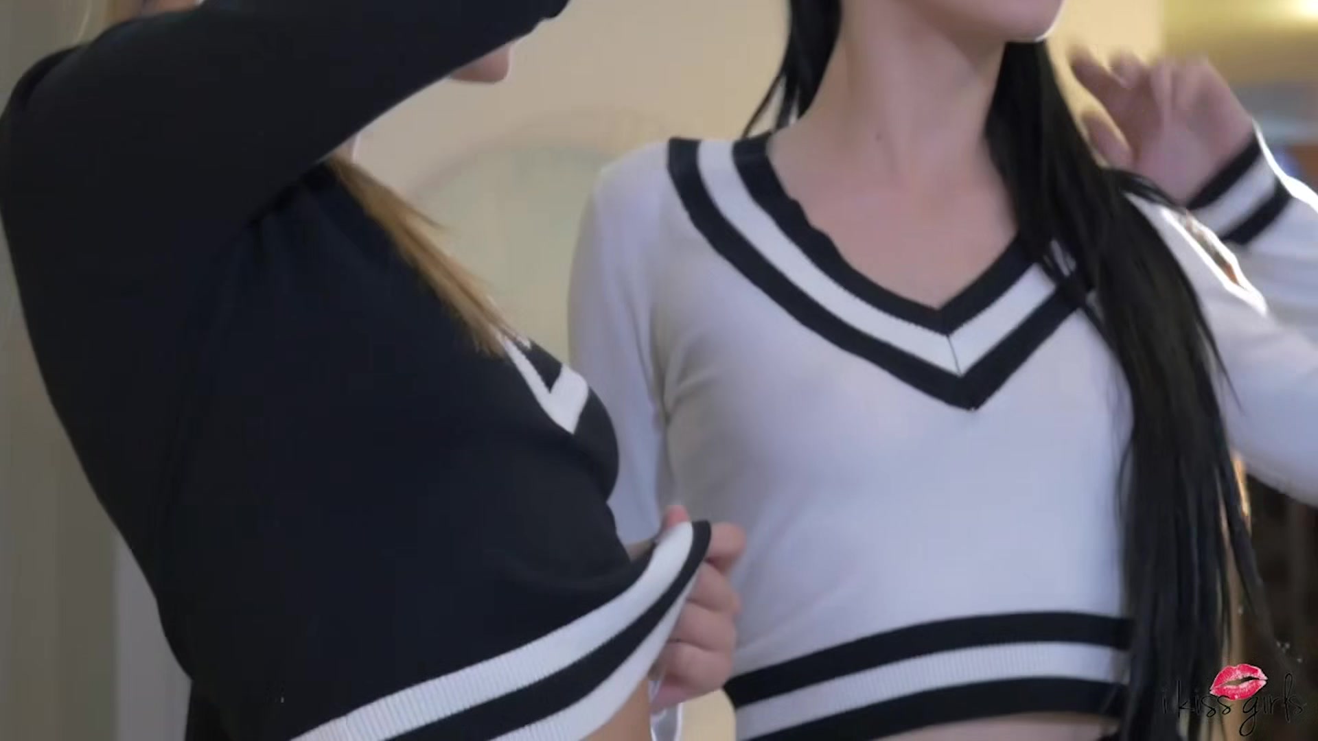 Talented Tongues Jillian Janson And Aiden Ashley Share Jenna J Ross!