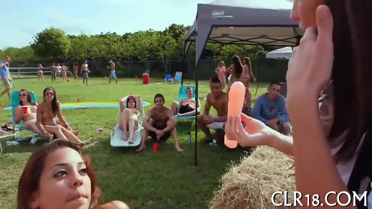 Girls Plays With Cocks