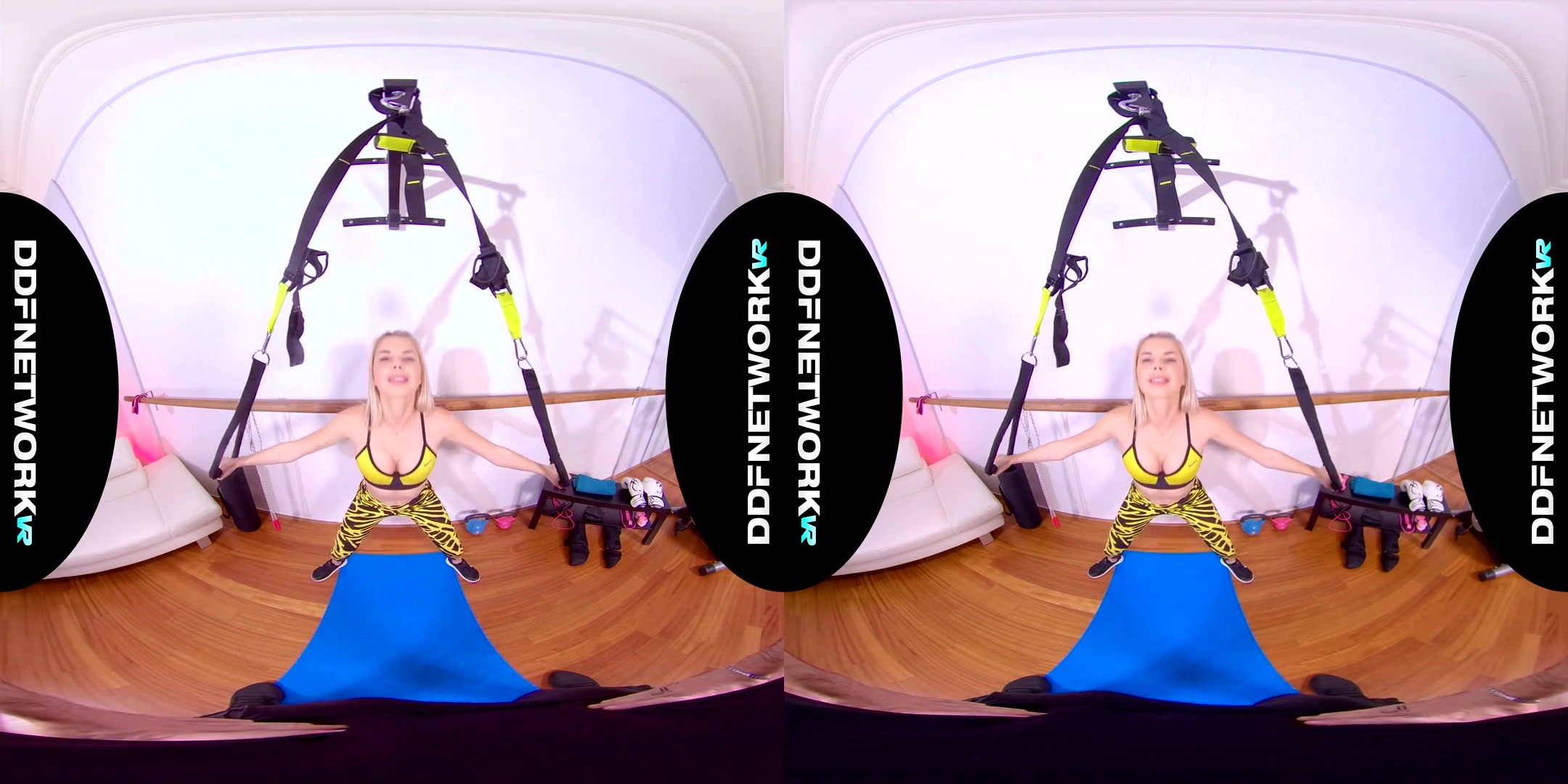 Olivia Sin in Pussy in Training - DDFNetworkVR
