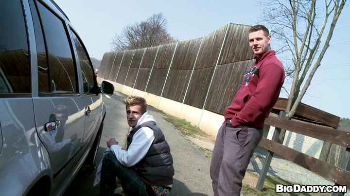 Two Hot Guys That Love To Fuck In Public