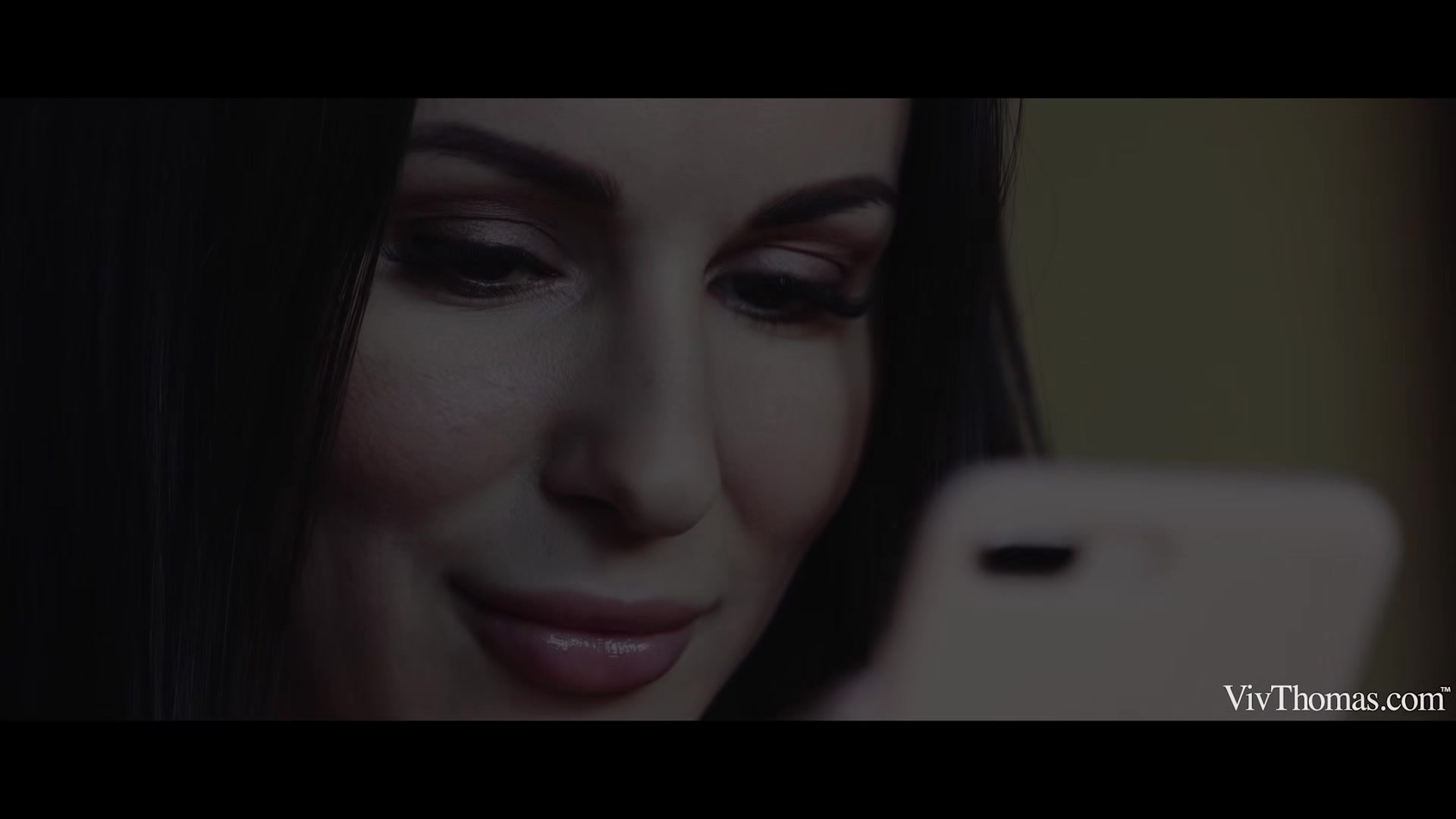 Sex Message V 3 - Alexis Crystal & Lilu Moon - VivThomas