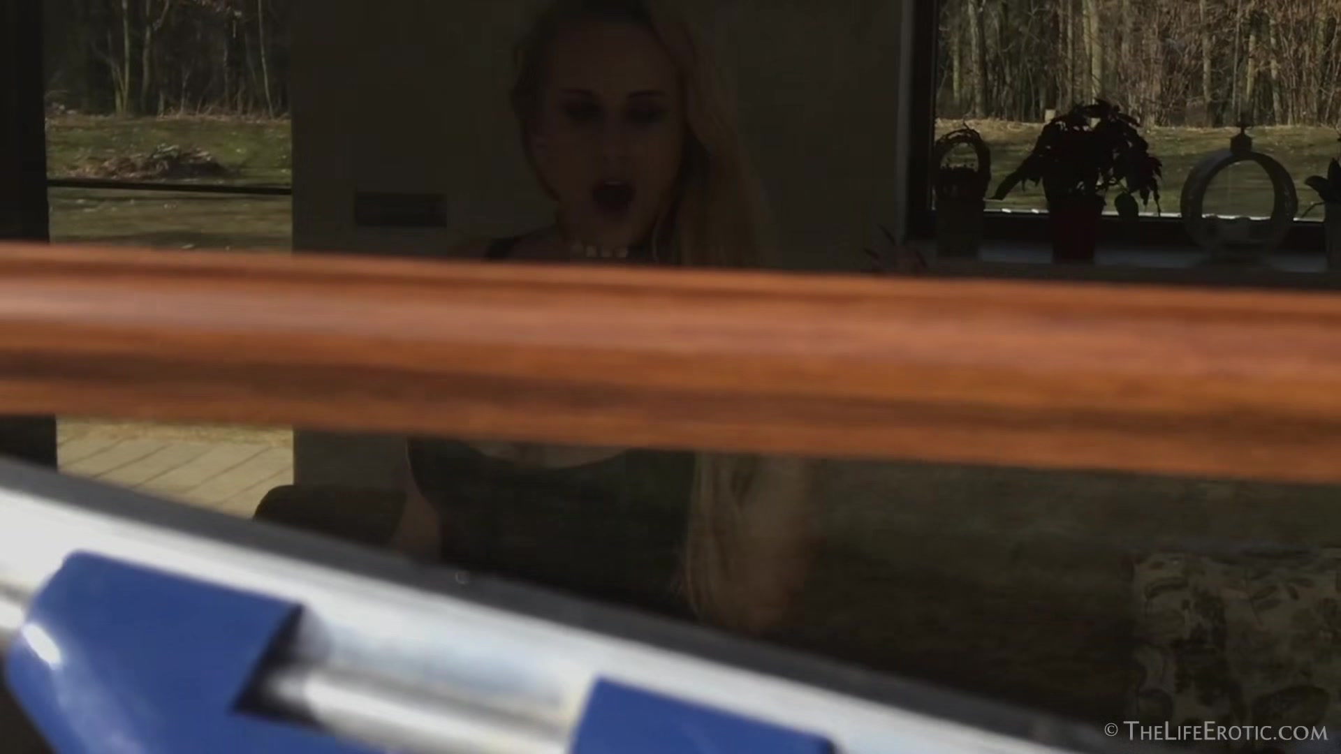 Window Cleaner 2 - Angel Wicky - TheLifeErotic