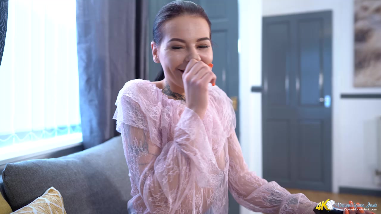 Naughty Housemates - DownblouseJerk