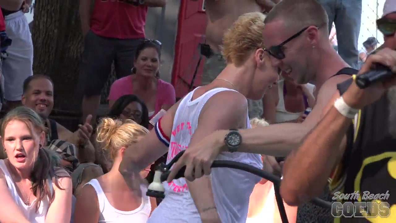 Nudes A Pop Sunday 2014 Pics And Video From Bill 2 Of 2 - SouthBeachCoeds