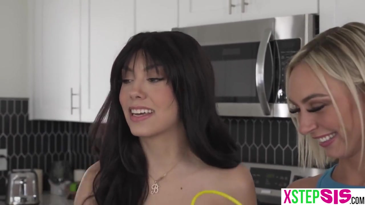 Ring Toss With Stepsister And On Stepbros Cock - Bianca Bangs, Chloe Temple And Jimmy Michaels