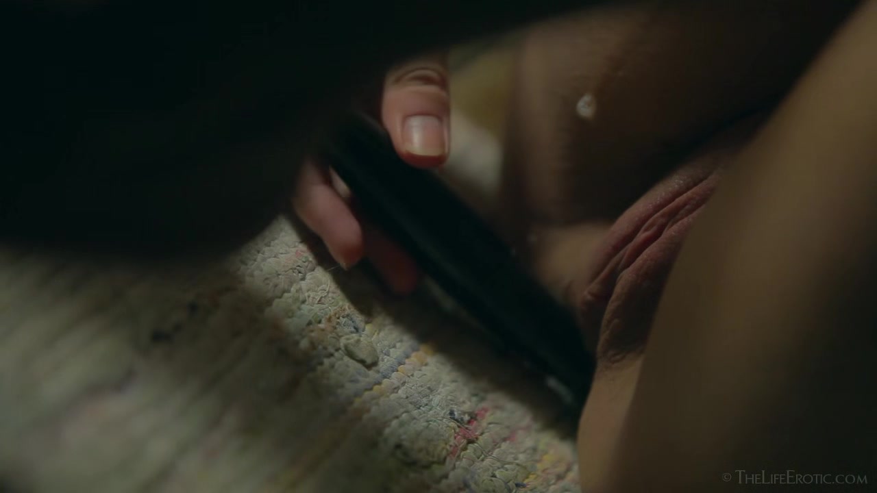 Dirt 2 - Emily J - TheLifeErotic