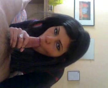 Amazing Mexican babe demonstrates her skills on camera