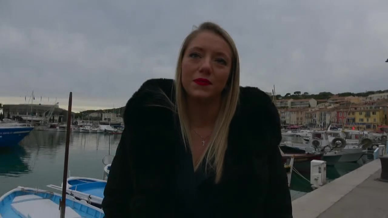 Savannah Bond's Stormy Consultation - Jacquie et Michel TV