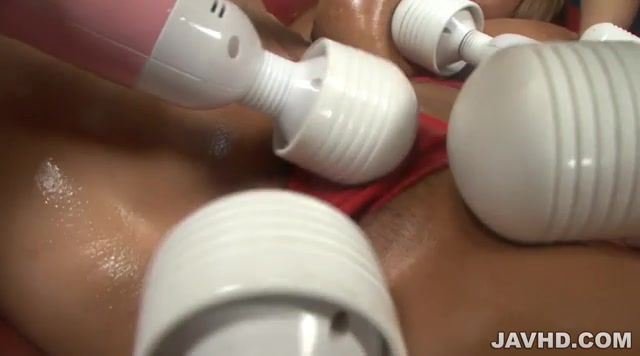 神乳ギャル強制アクメ潮吹き　秋川ルイ