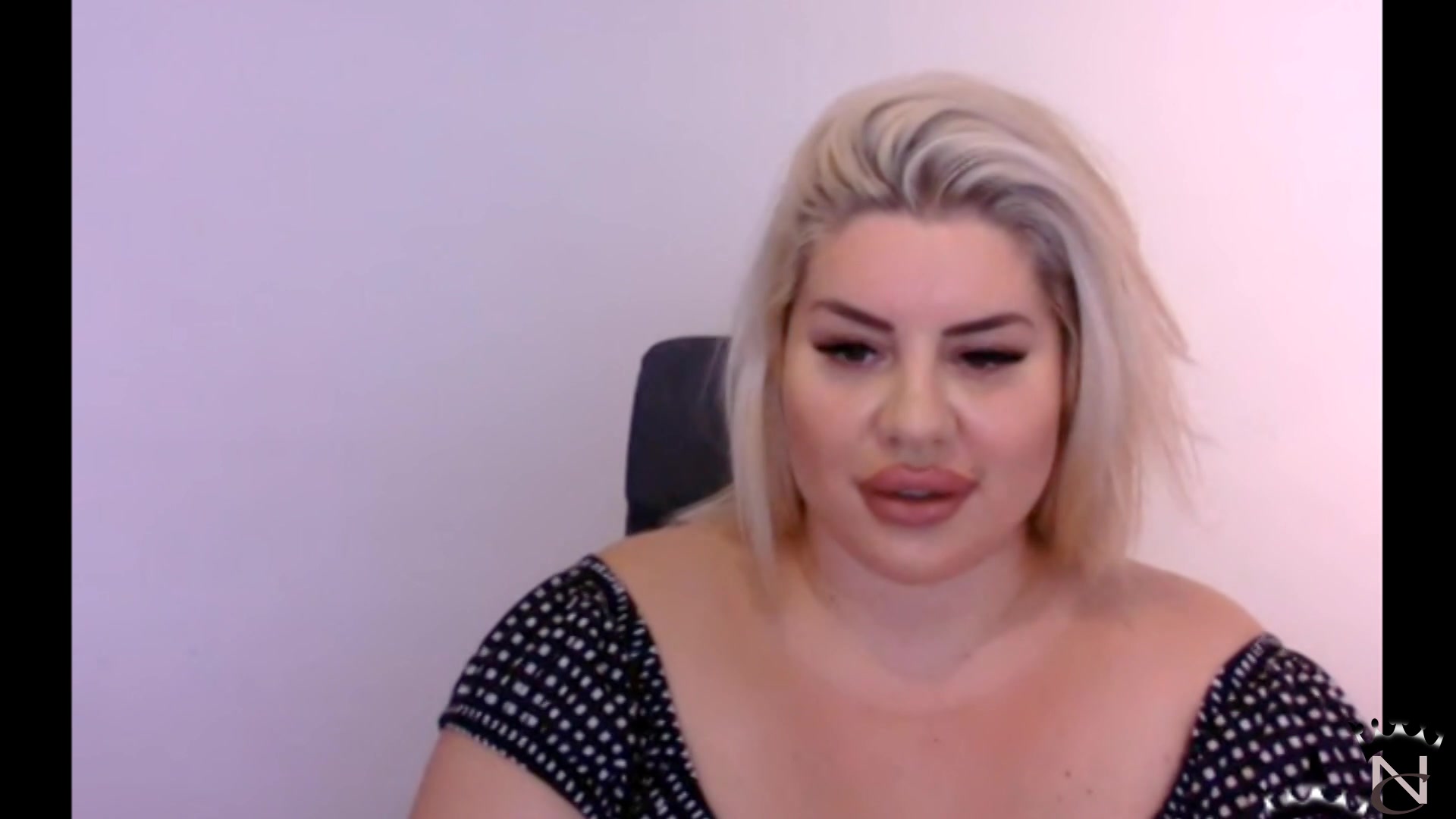 Summary First Live Show - Sex Movies Featuring Natasha Crown