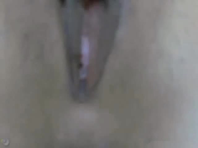 Lovely Oriental chick pulls a nice masturbation show on web cam