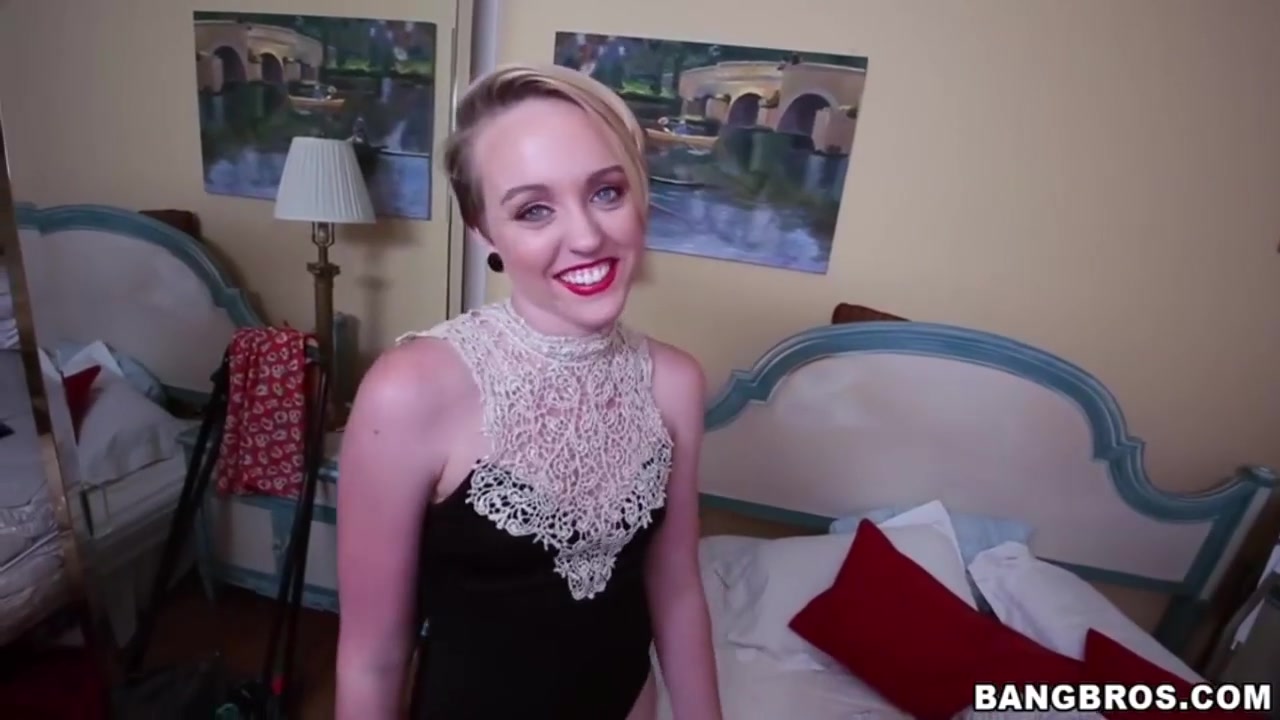 Miley Lookalike