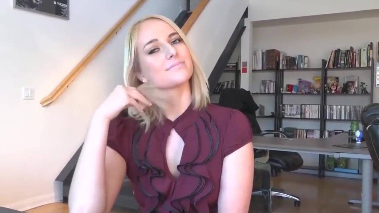 propertysex - real estate agent convinces client to hire her
