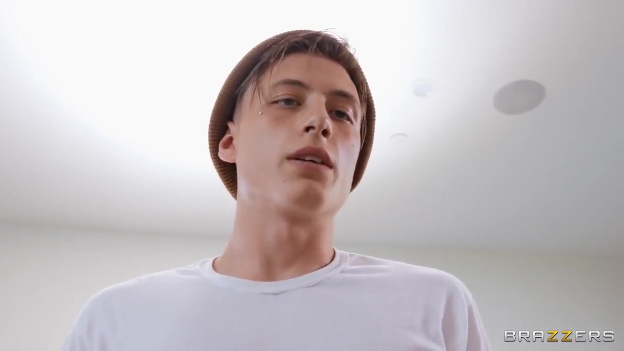 Joins The Scene Of Xander - Vanessa Sky