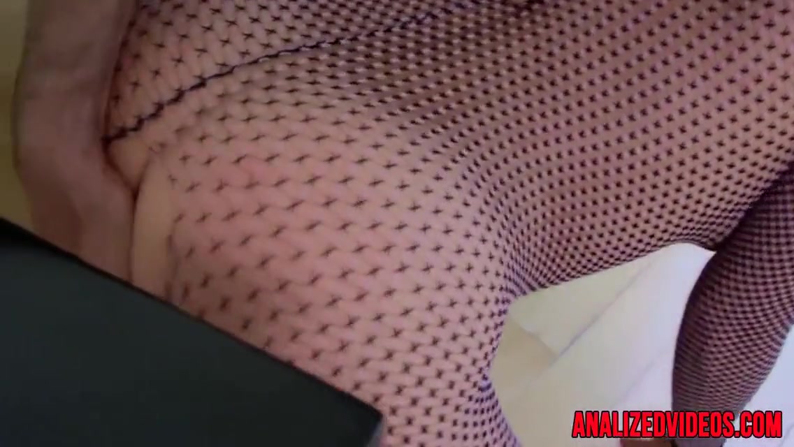 Anal Slut Fisted And Assfucked By Maledom 6 Min