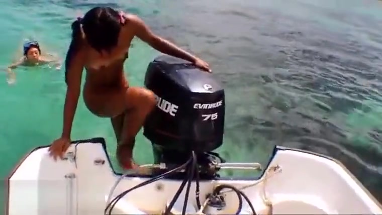 Goes Out Skinny Dipping With New Girlfriend And Teaches Her To Get Throatpies - Heather Deep