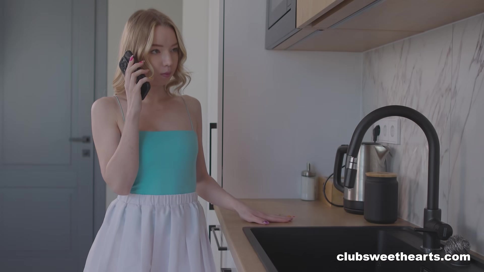 Drain my Pipes with Mirka Grace for ClubSweethearts