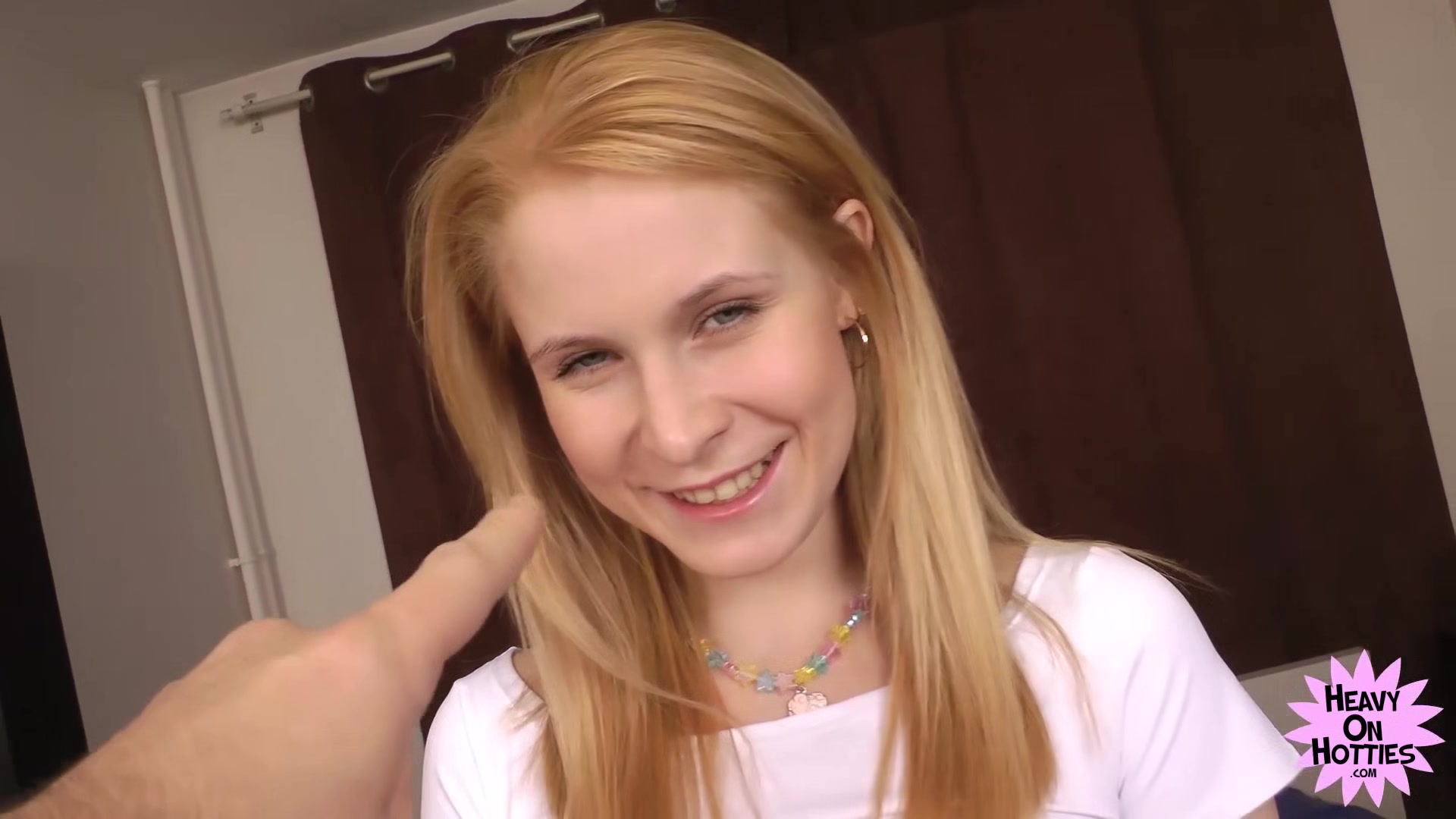 Saint PeterSLUT With Amber Daikiri - HeavyOnHotties