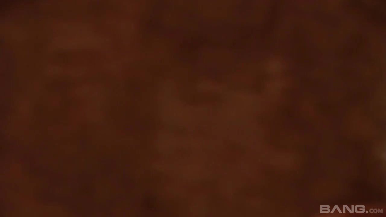 Alexis gives a deepthroat blowjob