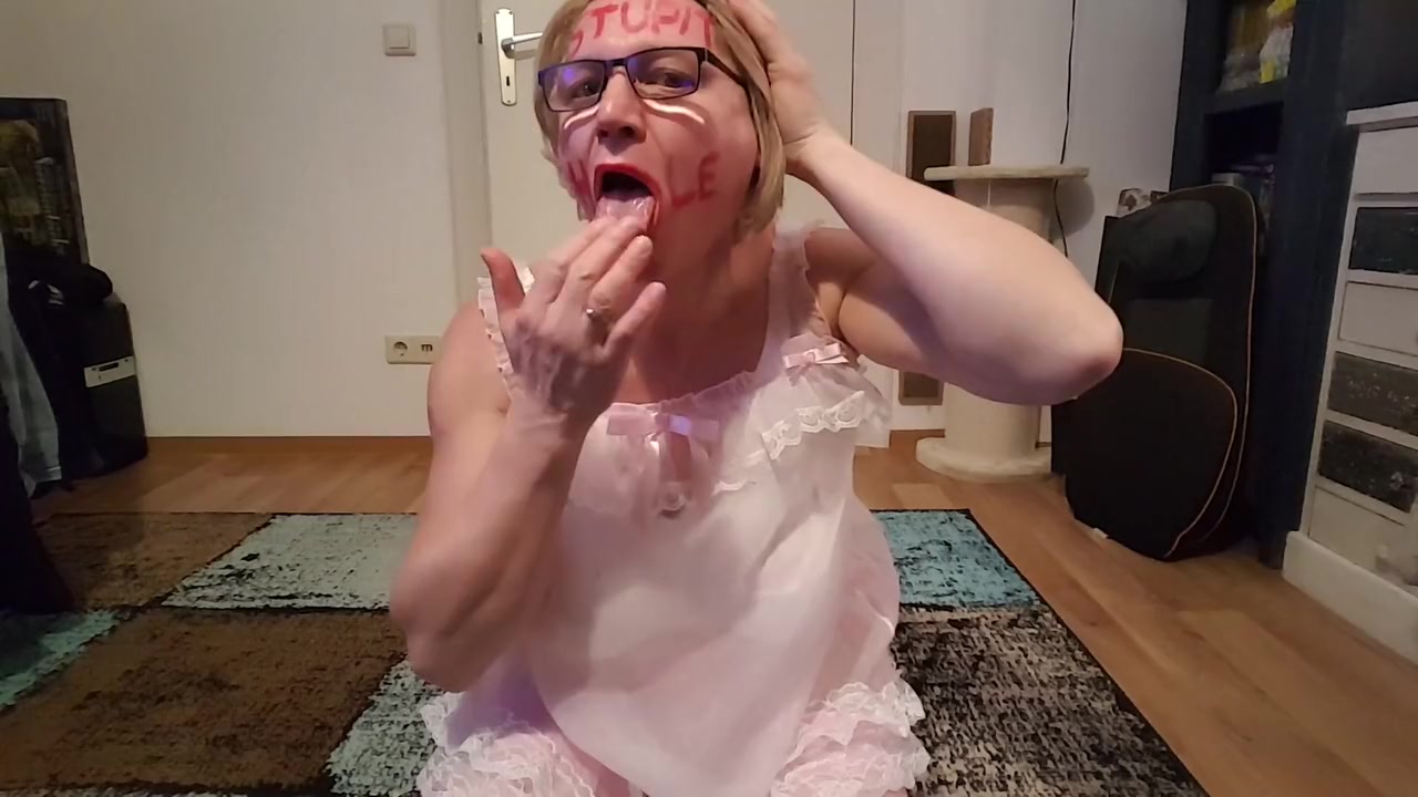 Stupid Forehead Slut Rubs Her Clitty And Sucks Black Huge Cock To Become A Cumdumb Bimbo Sissy