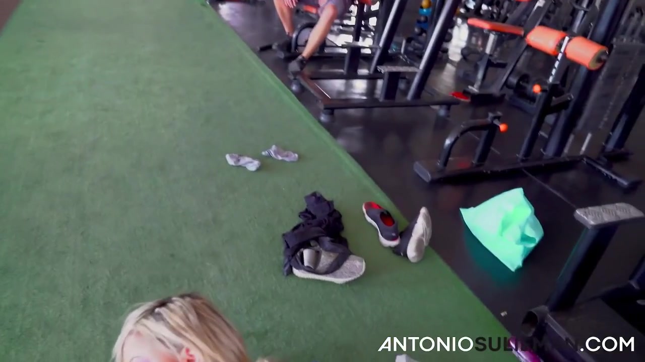 Antonio Suleiman In The Cuckold With His Wife In The Gym With