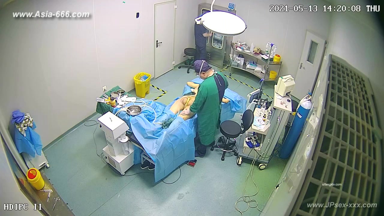 Peeping Hospital patient.6