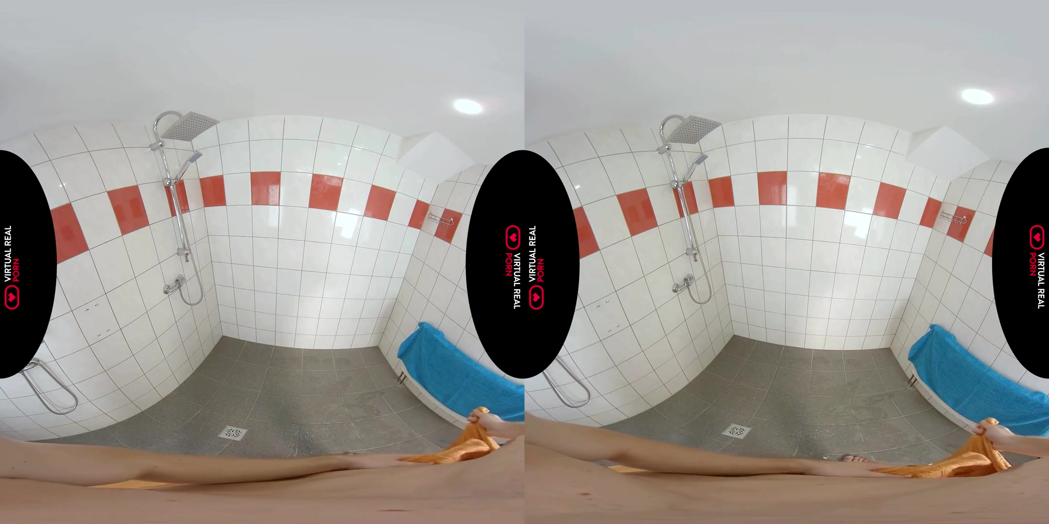 Public Shower - SexLikeReal
