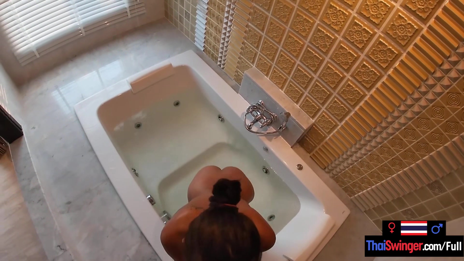 teen 18+ amateur Asian girlfriend sex in a cool hotel with her boyfriend