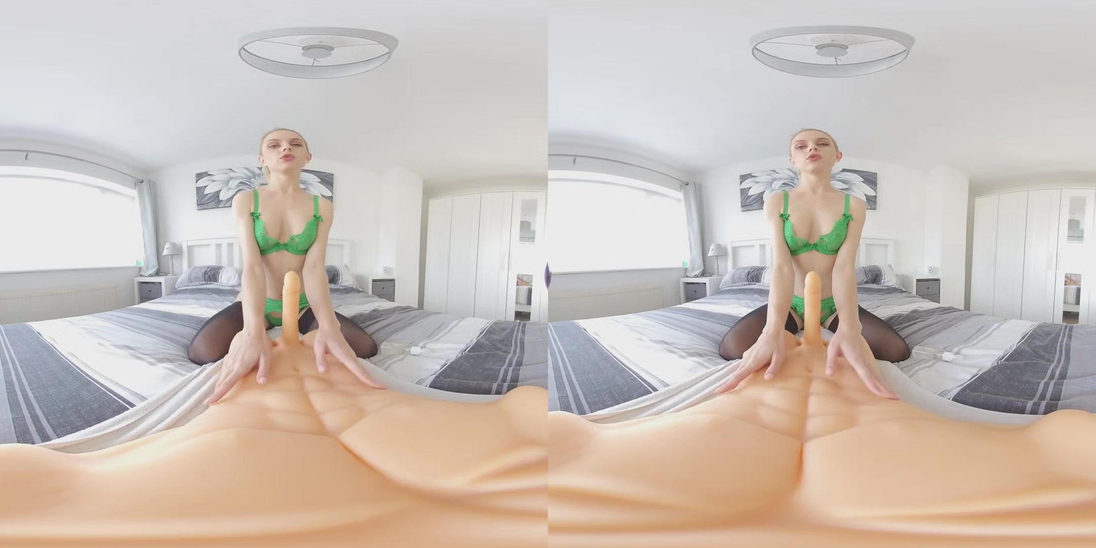 Chloe Toy, Bedroom Wank - Hot Blonde POV with Tommy Torso