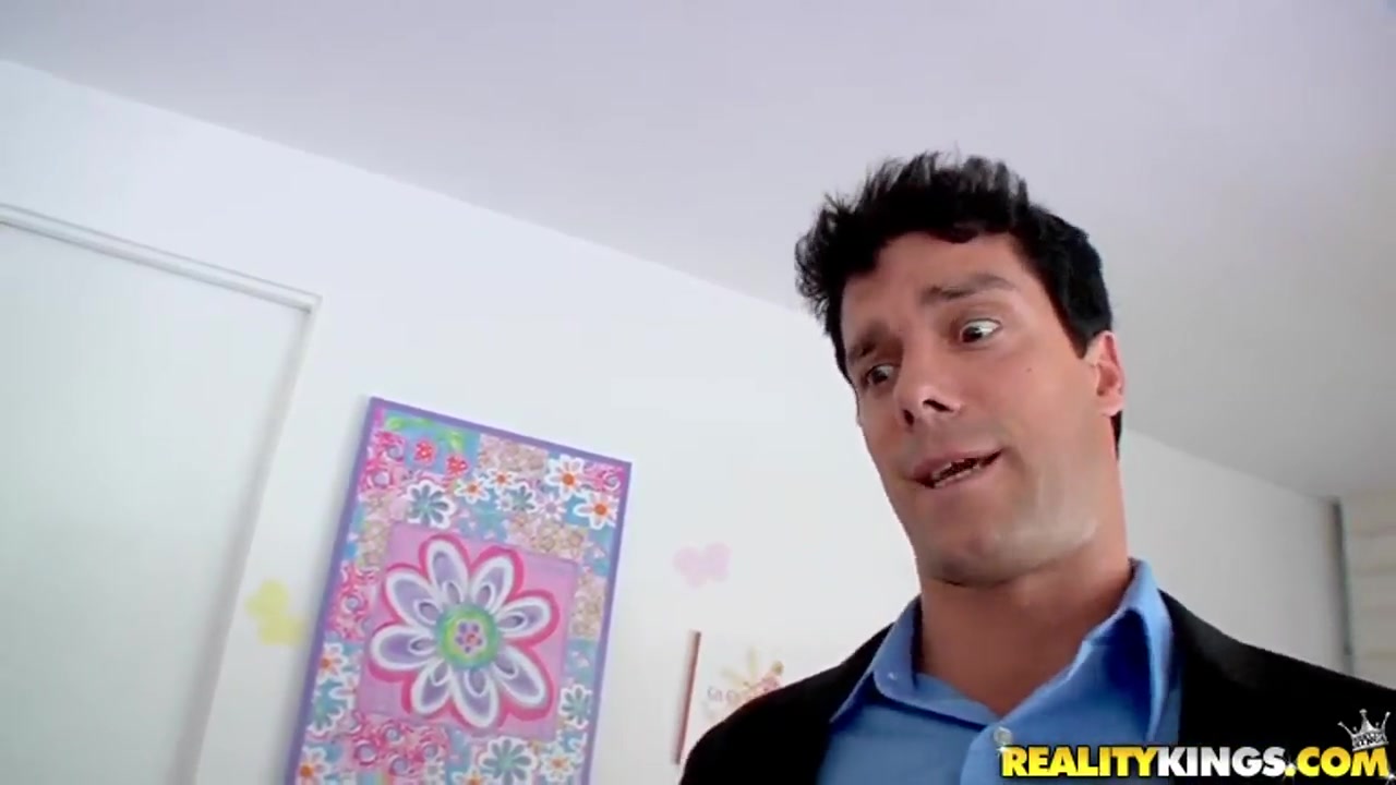 teen 18+ girl Haylee Heart caught masturbating on webcam by fuck hungry Ramon!