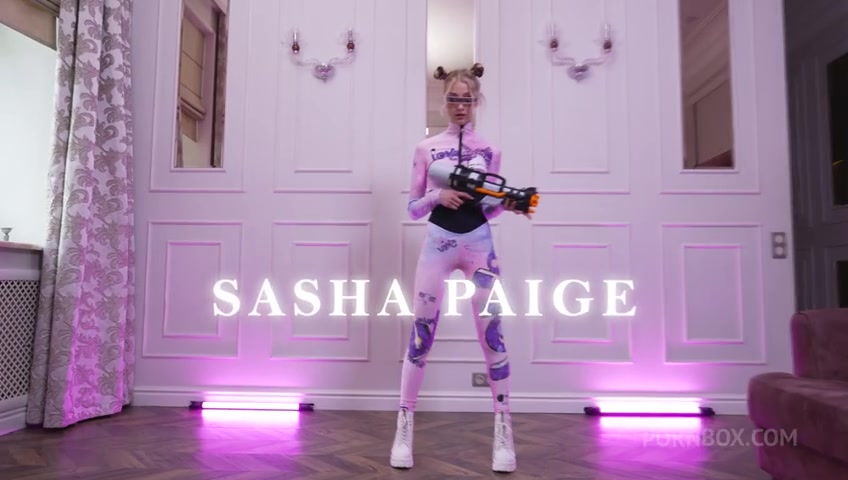 PISS 10 vs 1 - FIRST DAP with Skinny teen 18+ Sasha Paige - PissVids