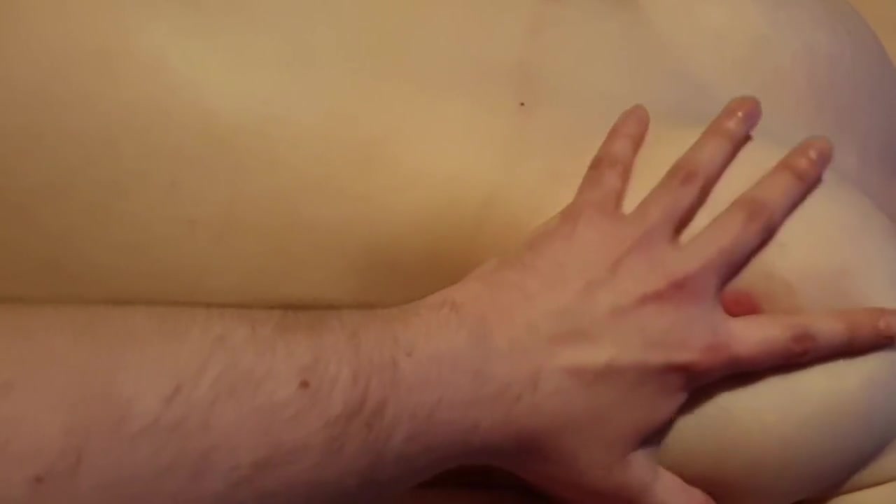 Lazy Naked Girlfriend Pees The Bed While Boyfriend Caresses Her!!