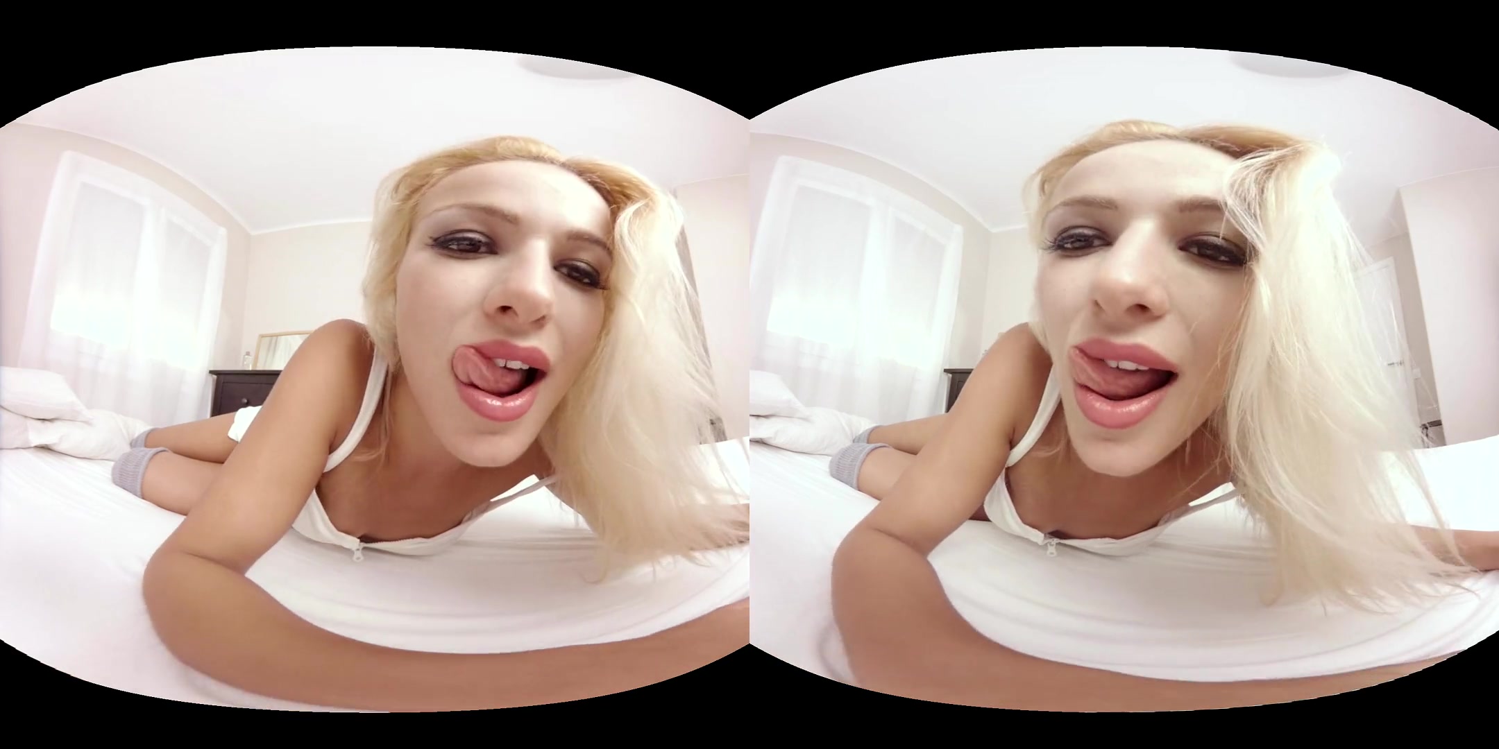 Cherry Kiss in Cherry Kiss's Secrets - VirtualRealPorn