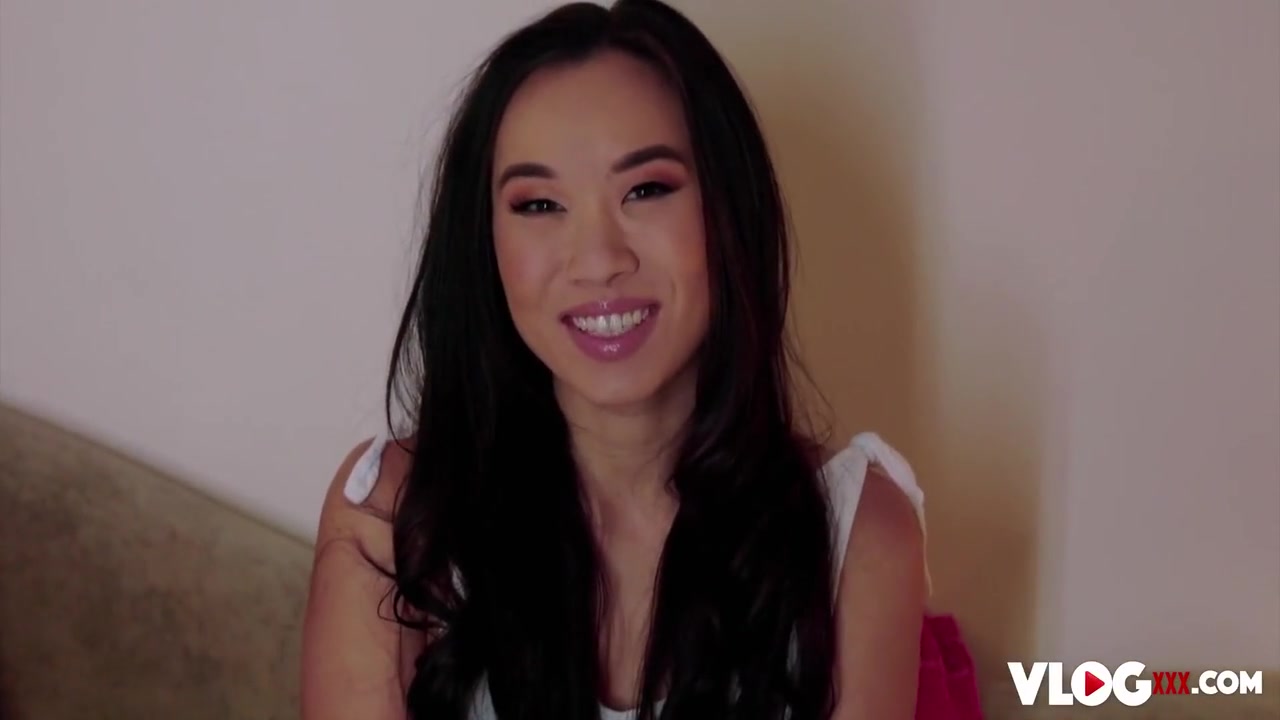 Petite Having Intense Hardcore Sex With Hung Dude With Kimmy Kimm