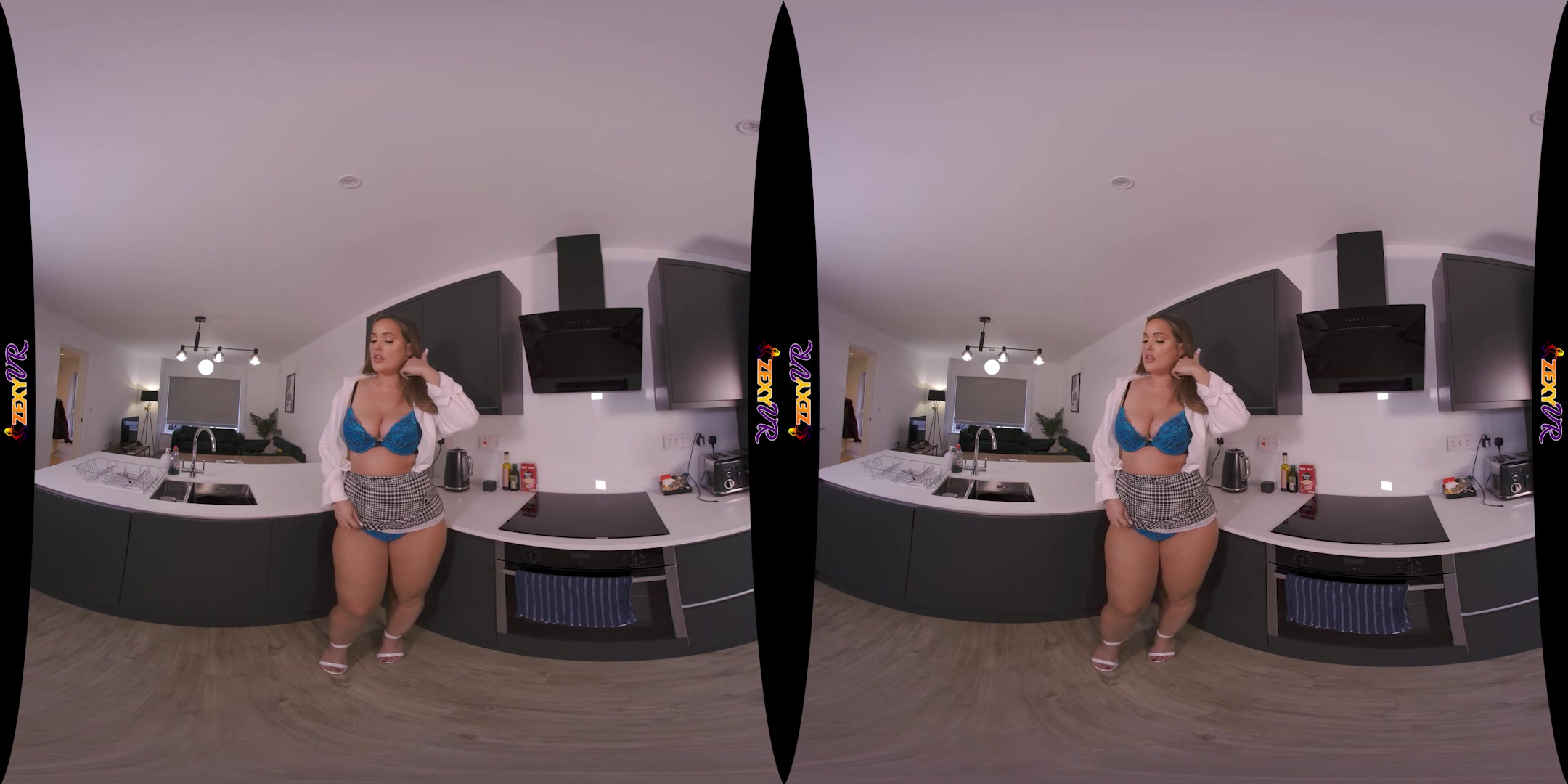 Strip To Unwind featuring Frankie L - ZexyVR