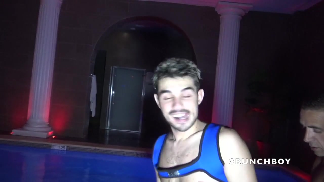 Nicolas Fucked Raw By Dylan Lopez In The Sauna - CrunchFrenchBareback